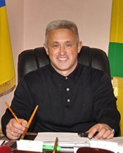 Мэр Коцюбинского Вадим Садовский приватизировал городское общежитие