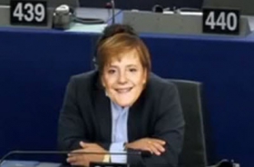 «Маски-шоу» в Европарламенте: депутата выгнали с заседания