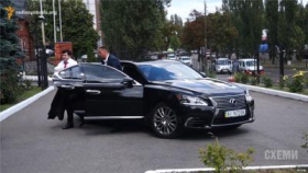 Головний фіскал Насіров «забув» задекларувати ще й бізнес дружини в Лондоні та Києві (документи)