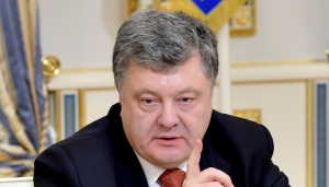 Порошенко: Никакие связи не спасут коррупционеров от наказания