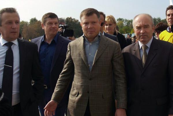 Кто банкротит АвтоКраз