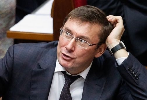 Став главой ГПУ Луценко усилил охрану и обзавелся кортежем