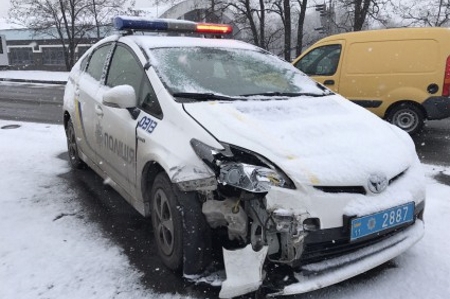 В Киеве полицейская погоня привела к масштабному ДТП