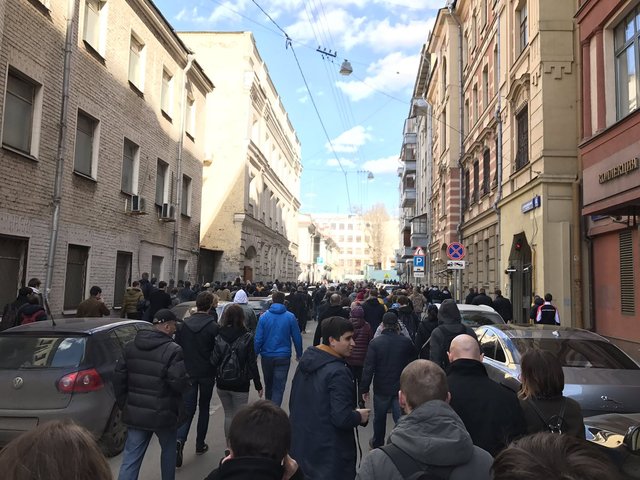 Соратник Навального попал в больницу после задержания на митинге