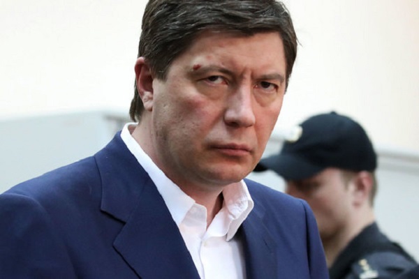 «Золотая» квартира Алексея Хотина