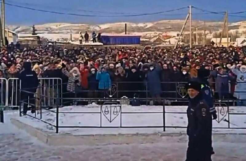 В башкирском Баймаке привлекли для разгона протестующих 1072 силовика