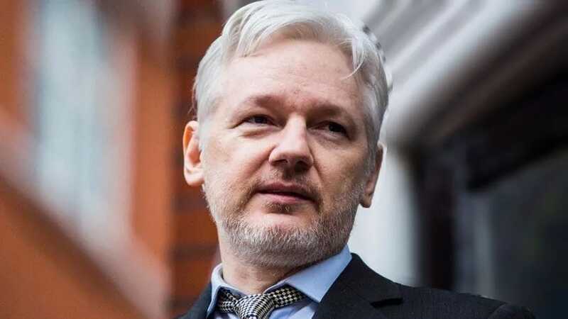 Основателя WikiLeaks Джулиана Ассанжа официально освободили