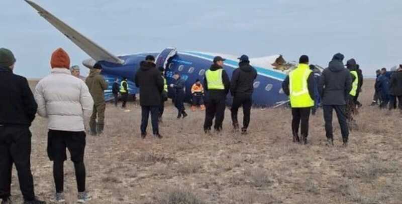 На борту самолета, потерпевшего крушение в Казахстане, было 16 граждан России