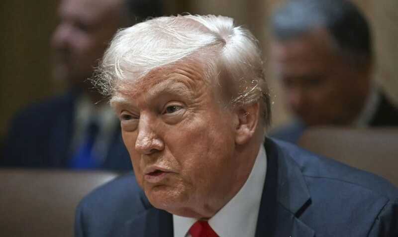 Обувная ассоциация США требует от Трампа отмены пошлин на продукцию для спасения отрасли
