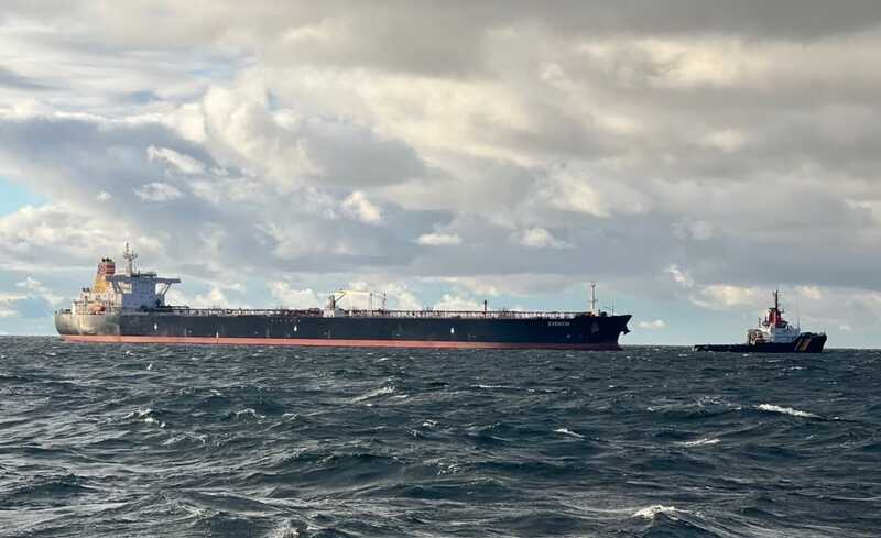 Танкер без регистрации снова вошёл в Балтийское море
