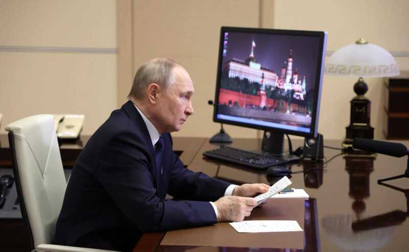 Путин по-прежнему использует Windows XP в своем офисе