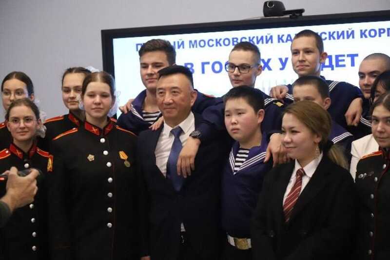 Китайский журналист, «спасённый в Чечне», вновь пострадал рядом с фронтом