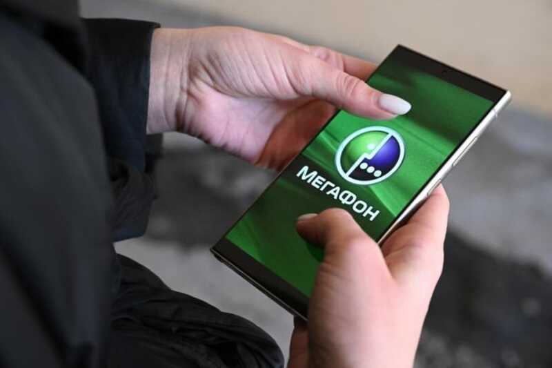 В Мурманской области жители второй день жалуются на сбои в «Мегафон» и МТС
