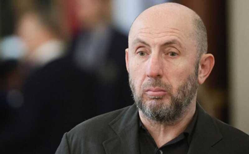 У Владимира Кехмана, руководителя МХАТ и Михайловского театра, были проведены обыски