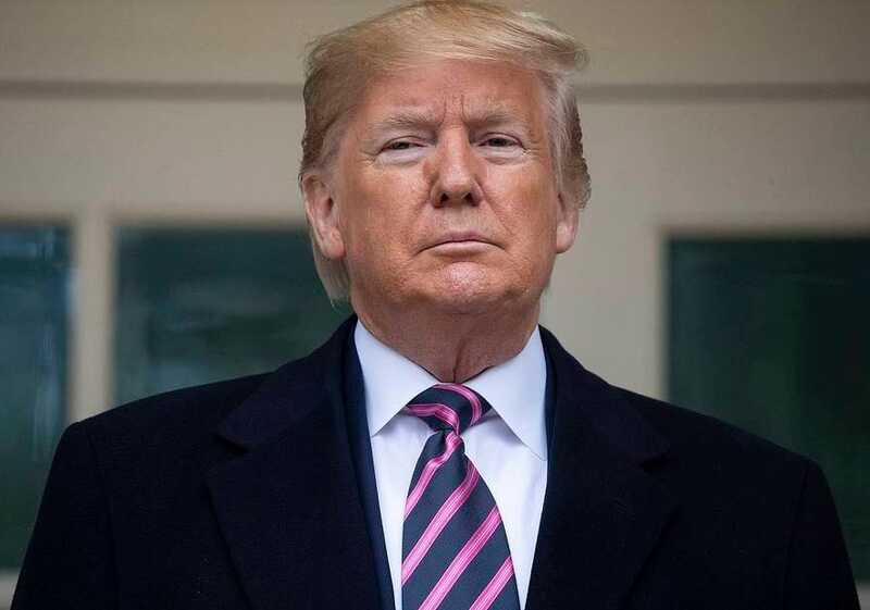 Скандал с Джеффри Эпштейном заставляет администрацию Трампа менять повестку
