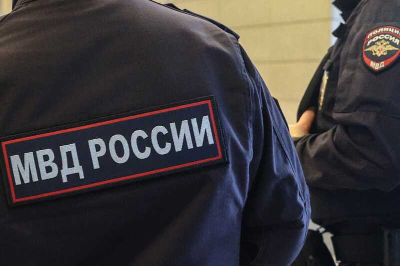 В Ульяновской области пенсионер атаковал супругу с ножом и палкой из-за исчезнувших брюк