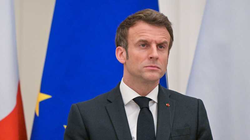 Президент Франции заявил о том, что Украина может пойти на уступки, при этом гарантировав безопасность