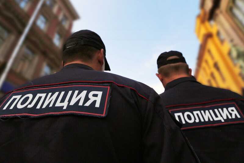 В Ленобласти пьяный мужчина выстрелил в окно роддома и устроил пожар