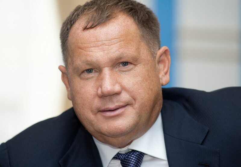 «Теневой мэр» Перми Владимир Плотников получил медаль и продолжает отдыхать в Европе