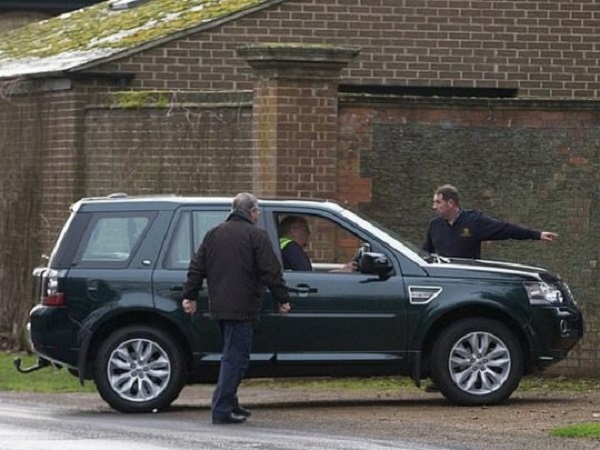 Принцу Филиппу доставили новый Land Rover вместо разбитого — менее, чем сутки спустя после аварии