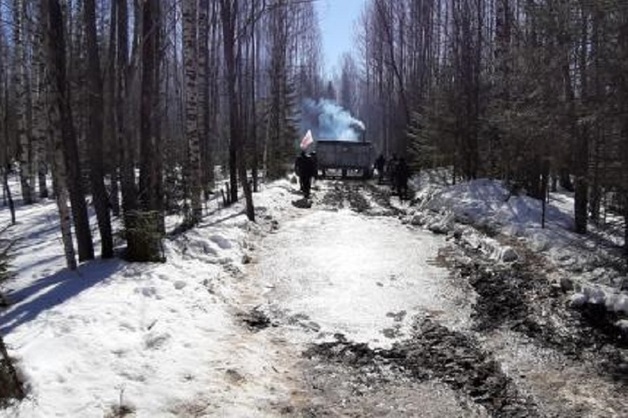 На стройке полигона под Архангельском едва не погиб активист в опечатанном вагончике