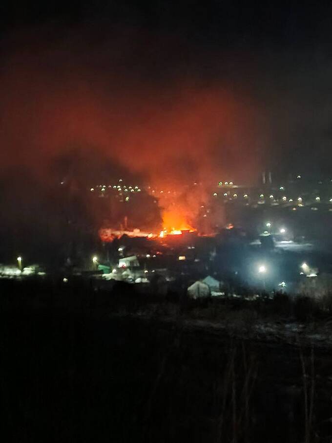 В Горно-Алтайске подожгли подстанцию, оставив часть города без света