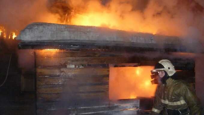 В Подмосковье мальчик заживо сгорел в запертом другими детьми сарае